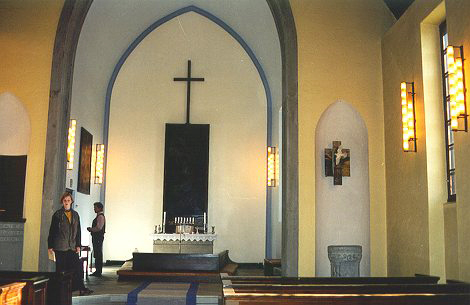 Oversiktsbilde_utsmukning_Hernes_krk._edited-1